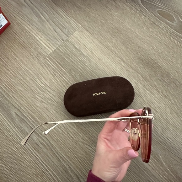 Tom Ford Rose Gold Sunglasses - Picture 4 of 5